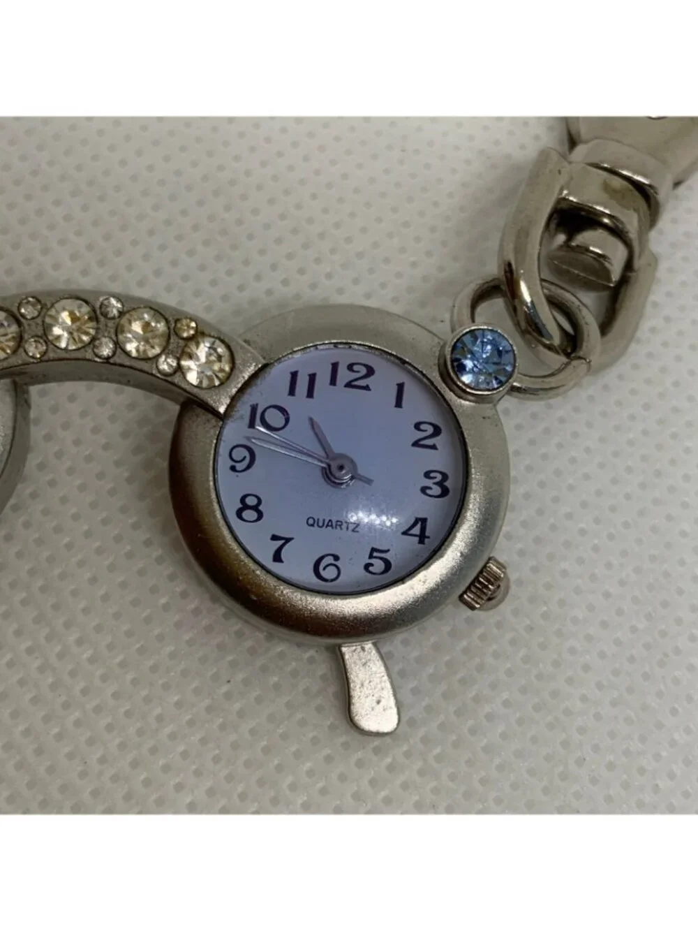 Cute Eyeglasses Sunglasses Clip on Pocket Watch Key Chain  Quartz running